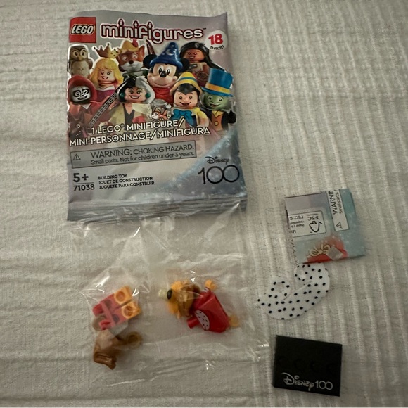 Lego Minifigures: Disney 100 Robin Hood & King Richard - Picture 2 of 3